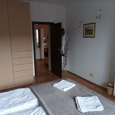 Apartmán 2 Detelina *